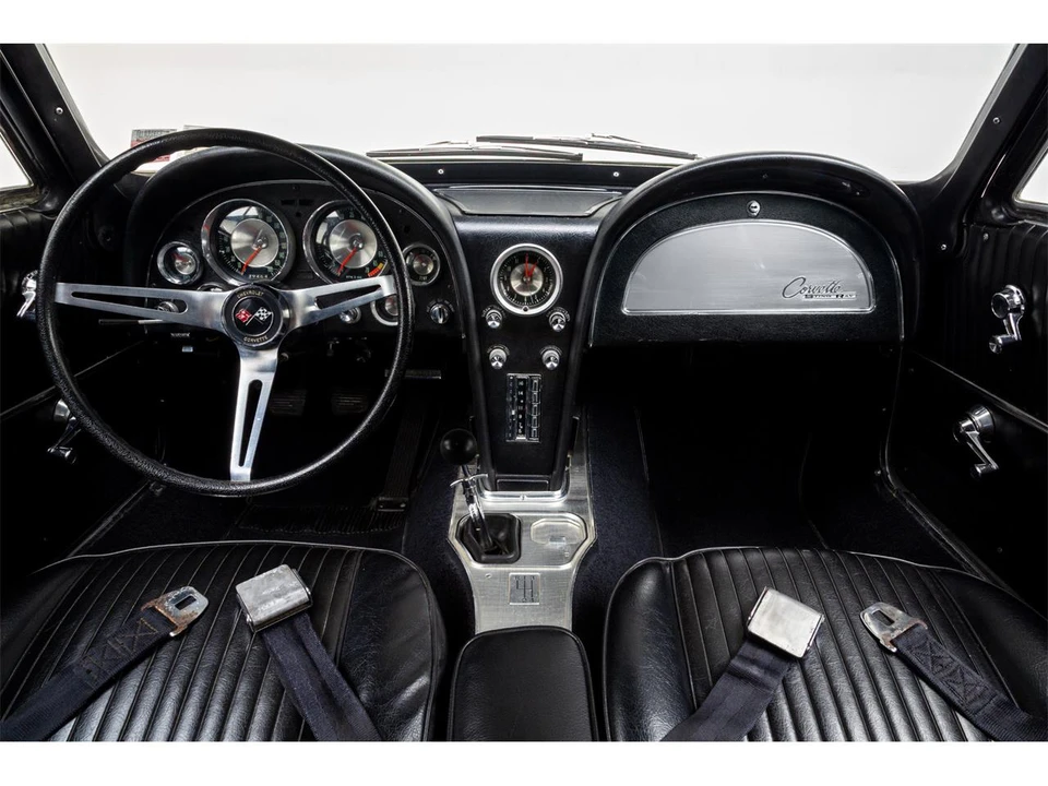 1963 Chevrolet Corvette C2 - Image 15 of 31