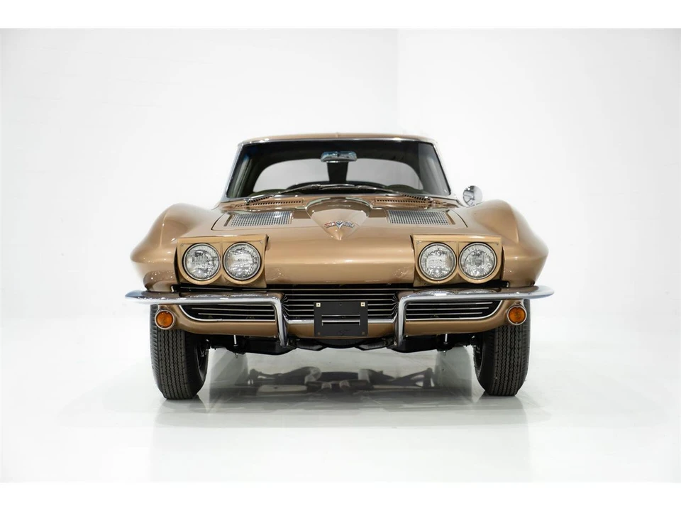 1963 Chevrolet Corvette C2 - Image 3 of 31