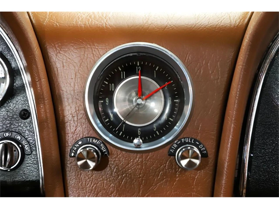 1963 Chevrolet Corvette C2 - Image 28 of 31