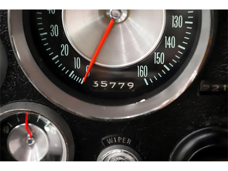1963 Chevrolet Corvette C2 - Image 3 of 31