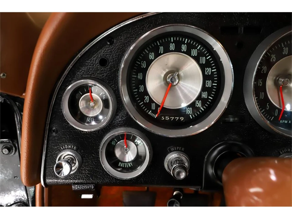 1963 Chevrolet Corvette C2 - Image 19 of 31