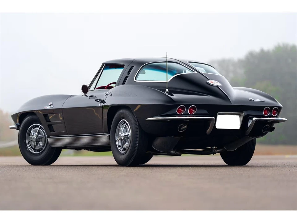 1963 Chevrolet Corvette C2 - Image 21 of 31