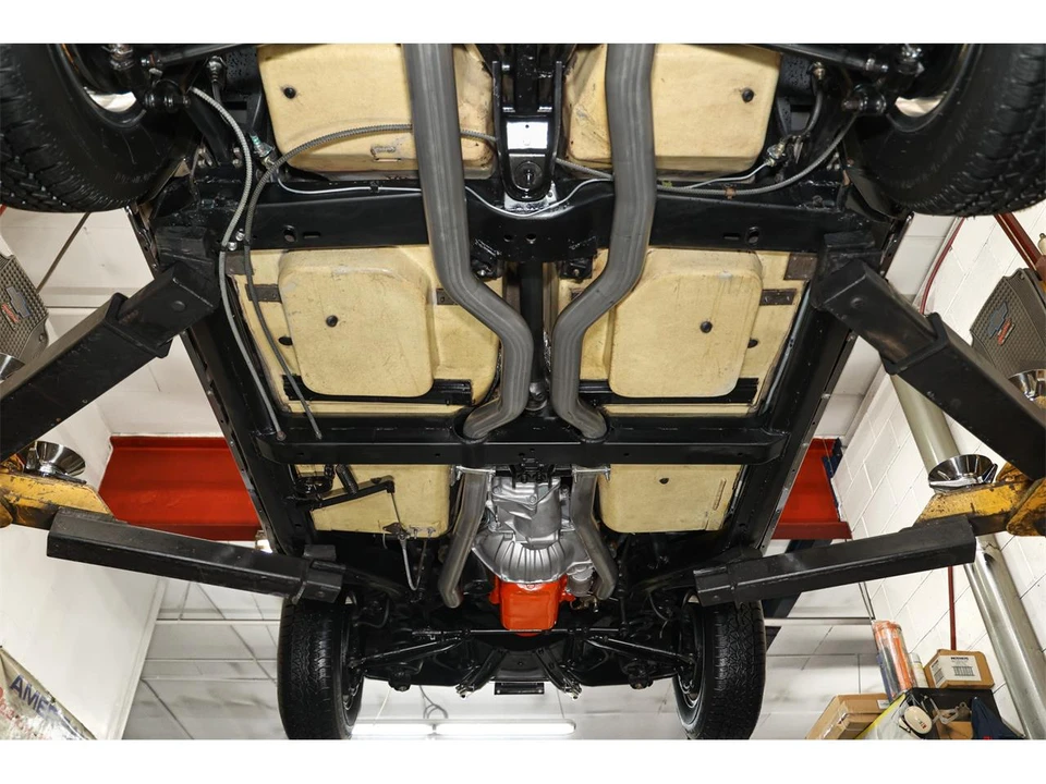 1963 Chevrolet Corvette C2 - Image 24 of 31