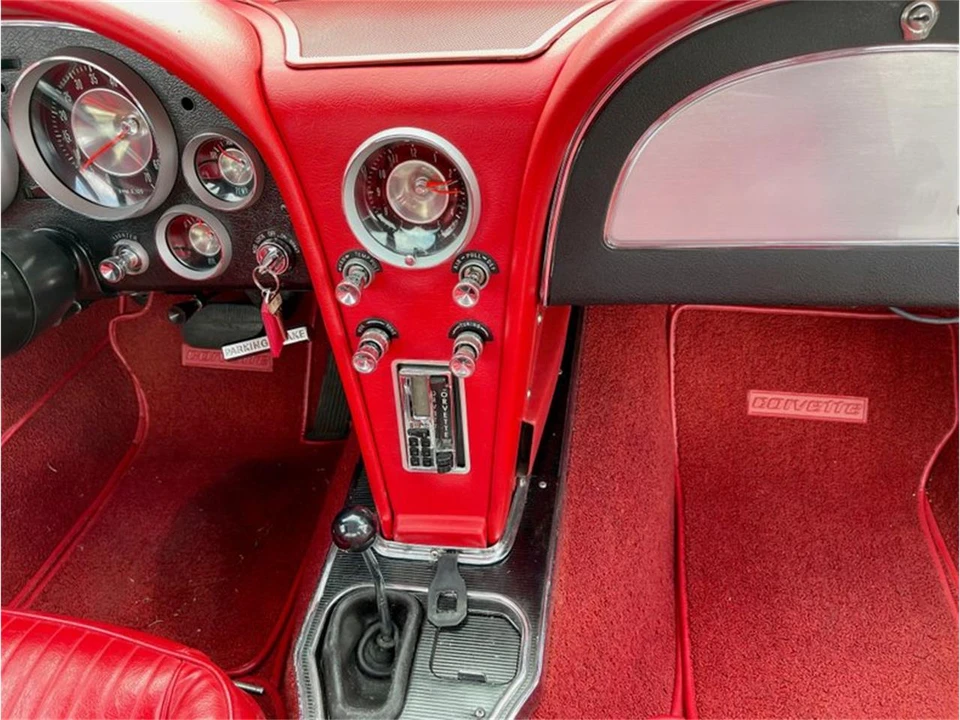 1963 Chevrolet Corvette C2 - Image 31 of 31