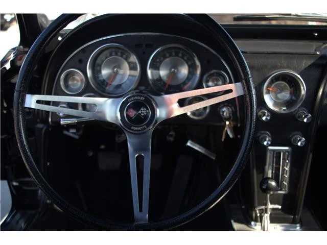 1963 Chevrolet Corvette C2 - Image 14 of 21