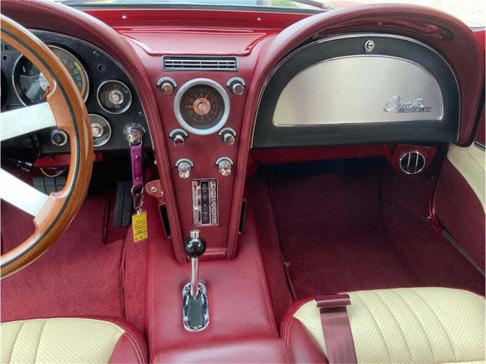 1963 Chevrolet Corvette C2 - Image 21 of 31