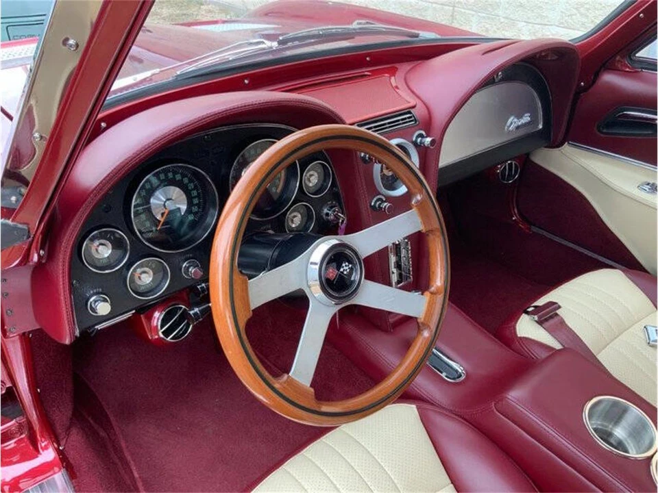 1963 Chevrolet Corvette C2 - Image 19 of 31