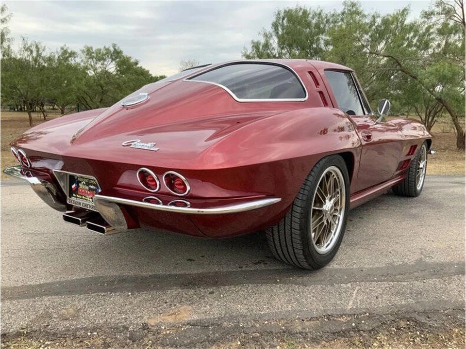 1963 Chevrolet Corvette C2 - Image 6 of 31
