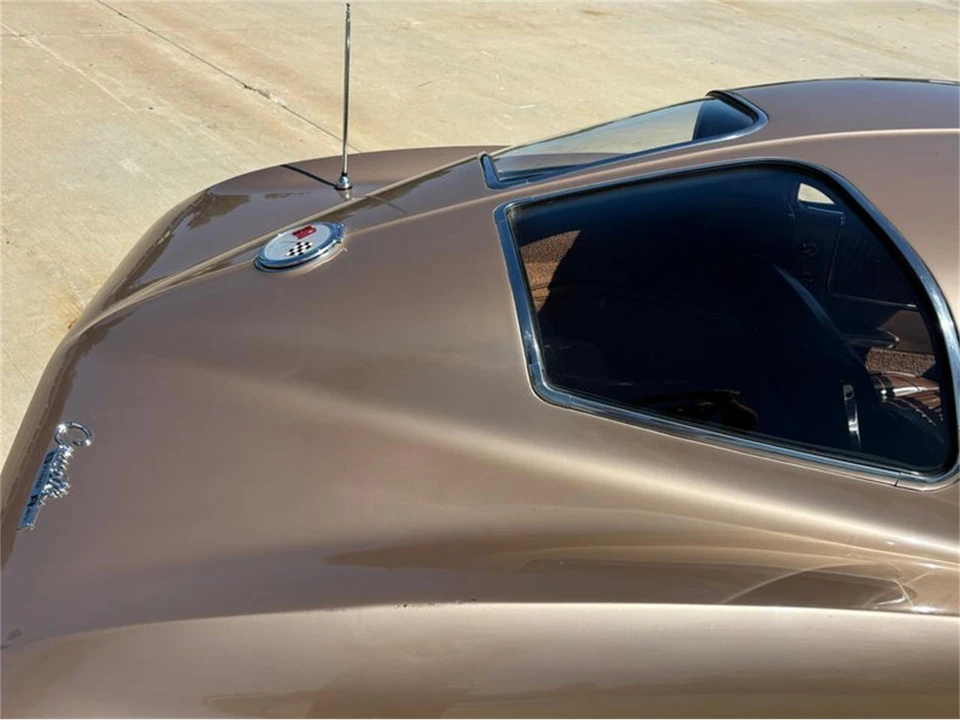 1963 Chevrolet Corvette C2 - Image 22 of 31