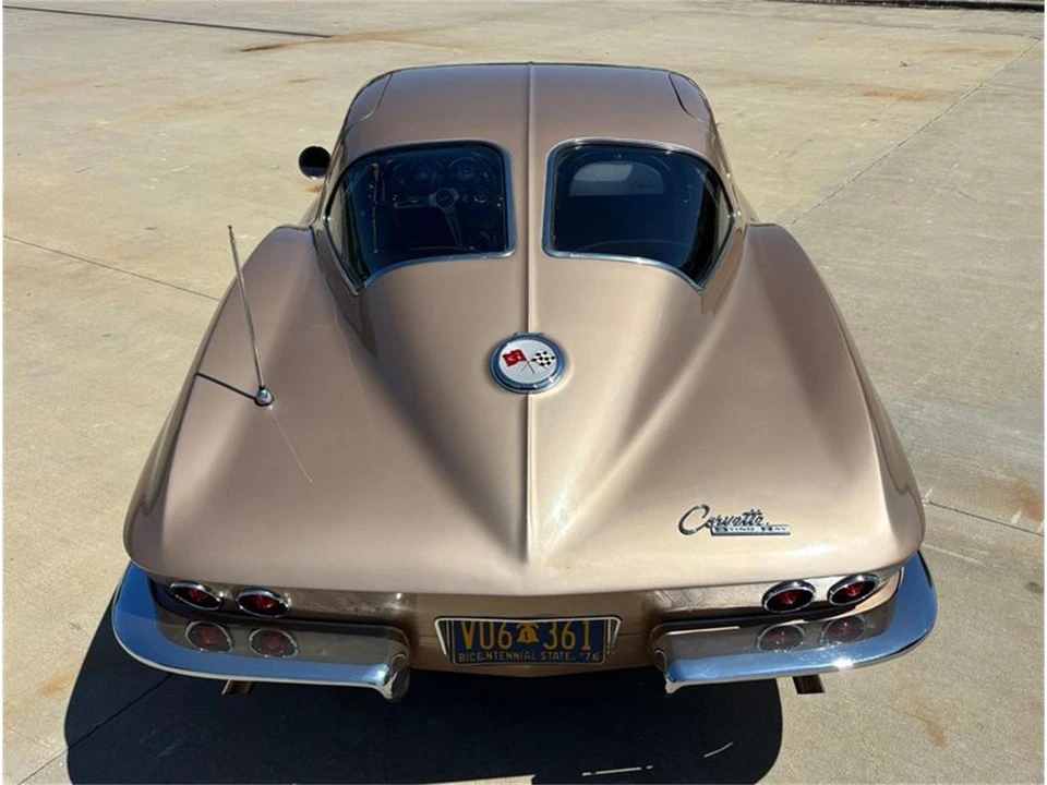 1963 Chevrolet Corvette C2 - Image 13 of 31