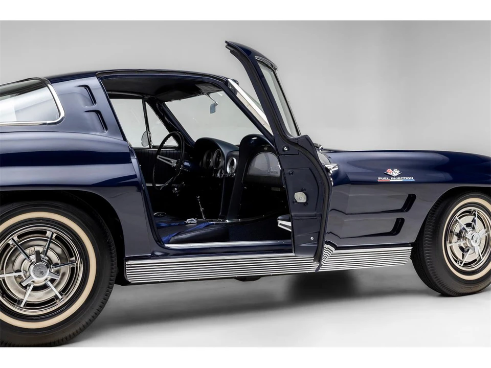 1963 Chevrolet Corvette C2 - Image 29 of 31