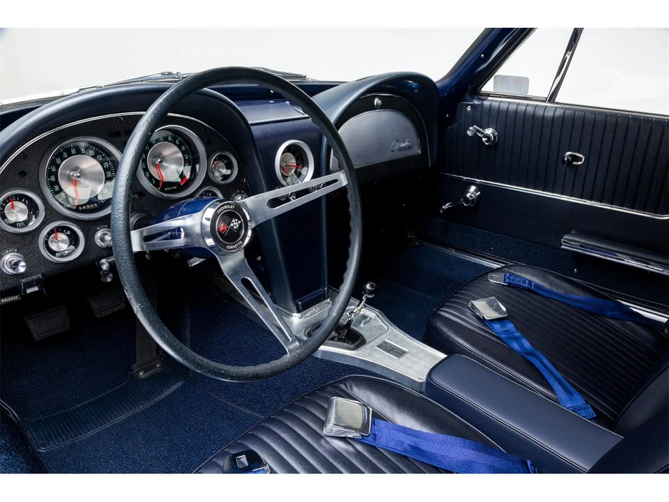 1963 Chevrolet Corvette C2 - Image 23 of 31