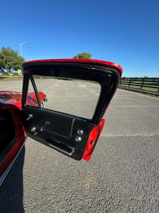 1963 Chevrolet Corvette C2 - Image 20 of 21