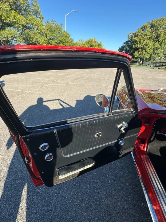1963 Chevrolet Corvette C2 - Image 14 of 21