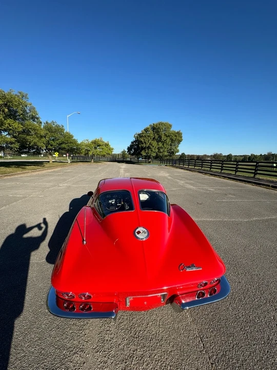 1963 Chevrolet Corvette C2 - Image 13 of 21