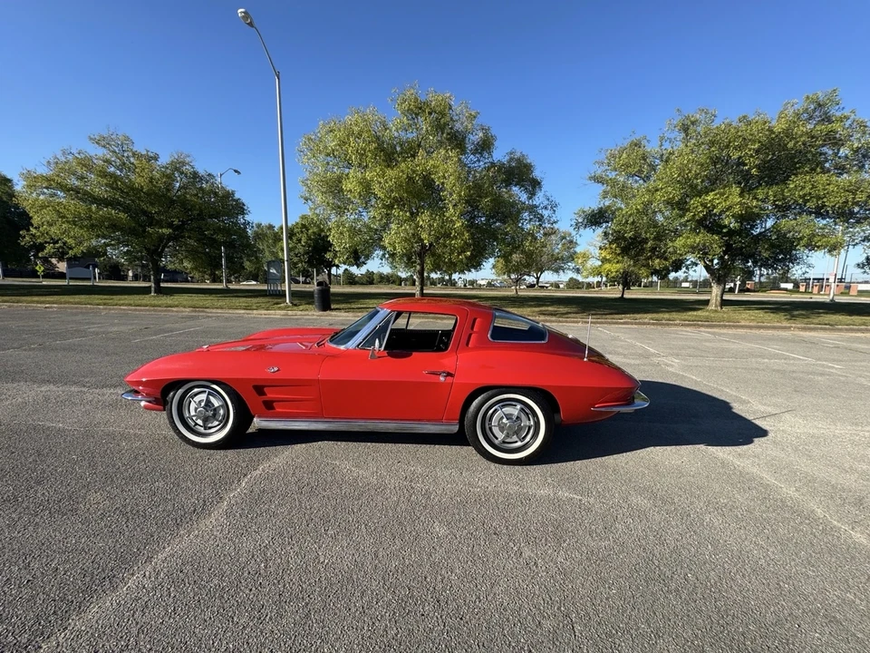 1963 Chevrolet Corvette C2 - Image 3 of 21