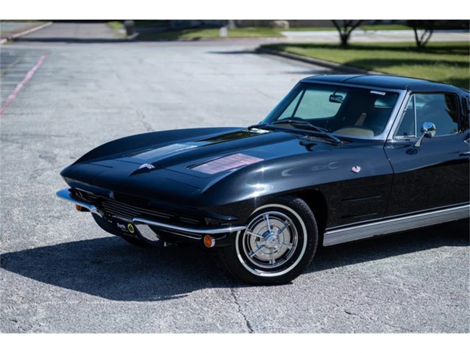 1963 Chevrolet Corvette C2 - Image 10 of 31