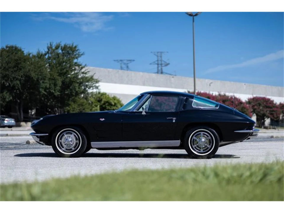 1963 Chevrolet Corvette C2 - Image 13 of 31