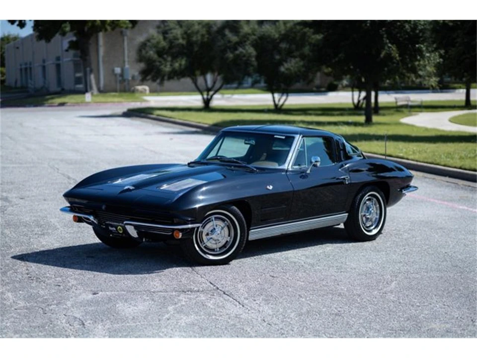 1963 Chevrolet Corvette C2 - Image 4 of 31
