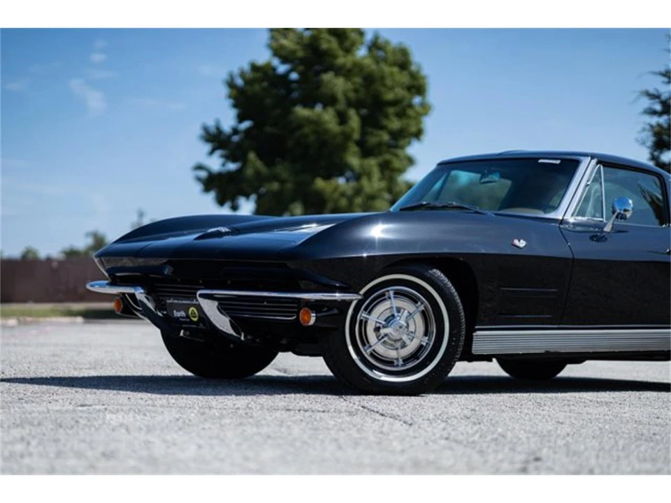 1963 Chevrolet Corvette C2 - Image 8 of 31