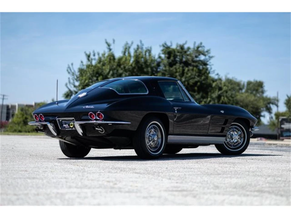 1963 Chevrolet Corvette C2 - Image 6 of 31