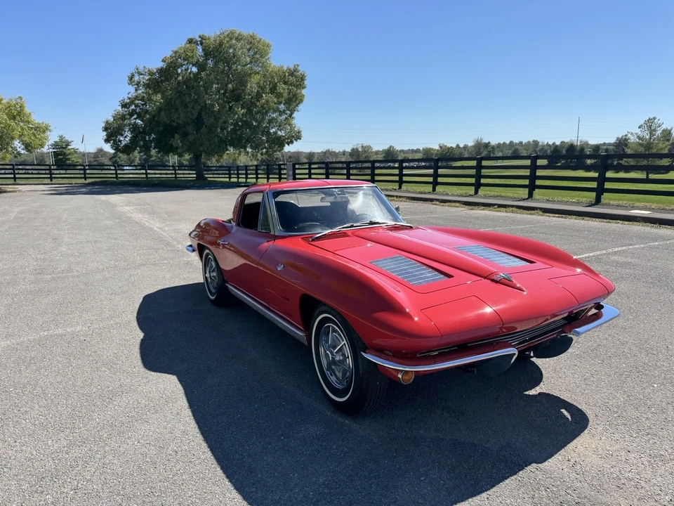 1963 Chevrolet Corvette C2 - Image 15 of 21