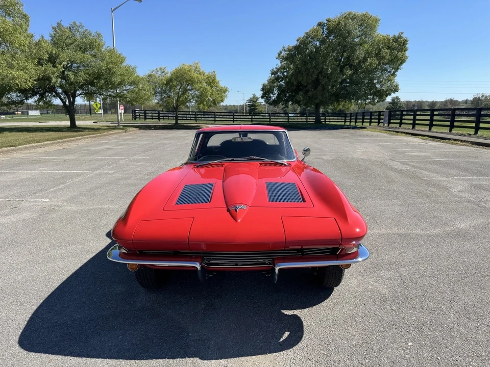 1963 Chevrolet Corvette C2 - Image 13 of 21