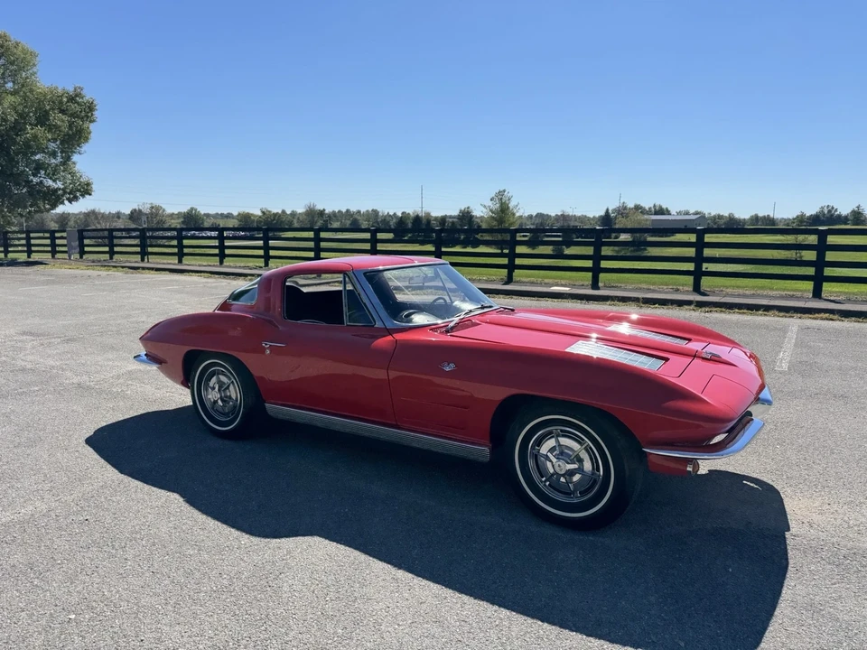 1963 Chevrolet Corvette C2 - Image 16 of 21