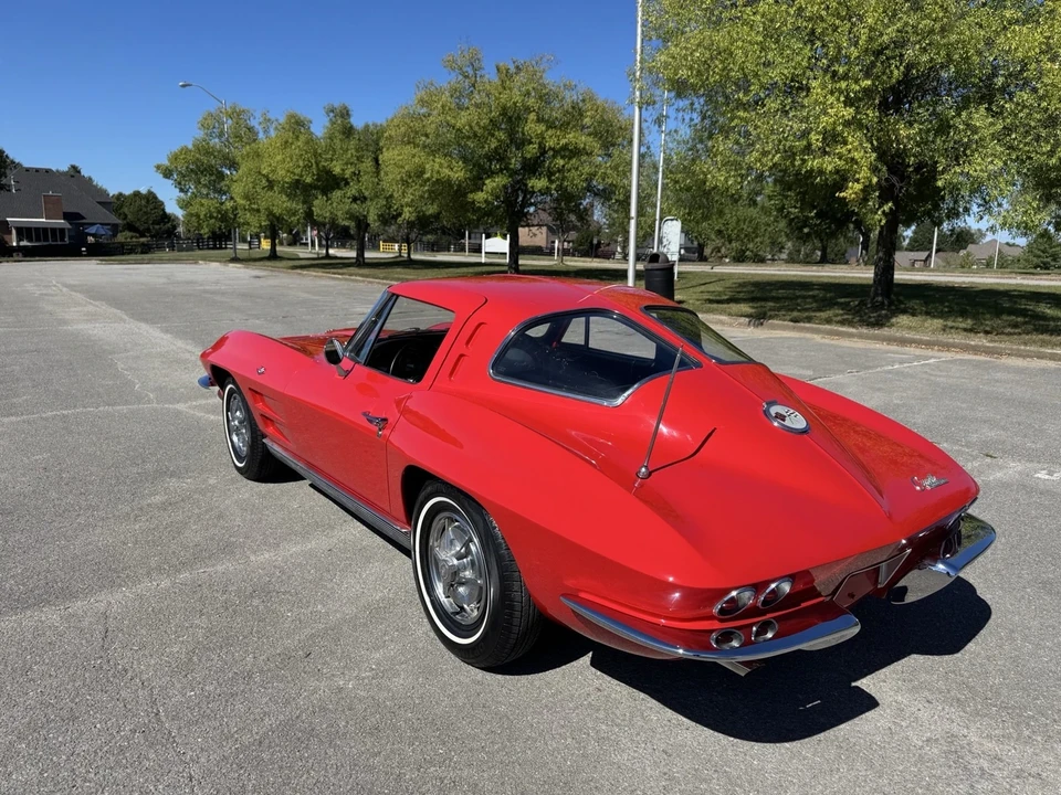 1963 Chevrolet Corvette C2 - Image 4 of 21