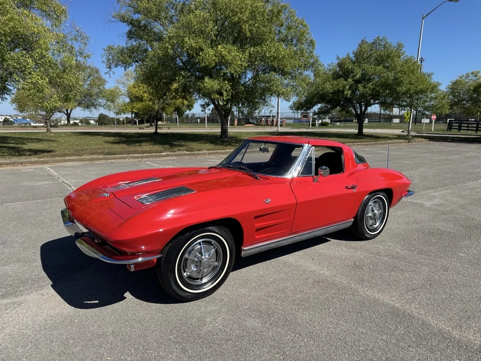 1963 Chevrolet Corvette C2 - Image 10 of 21