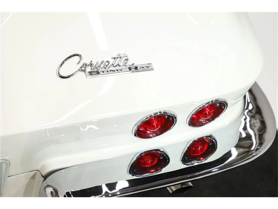 1963 Chevrolet Corvette C2 - Image 18 of 31