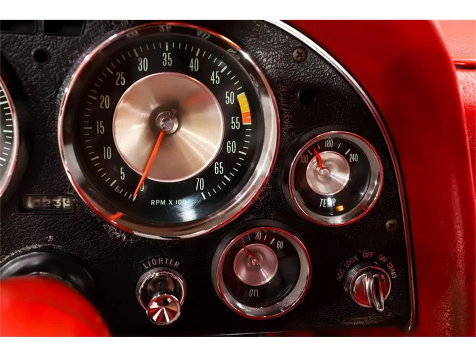 1963 Chevrolet Corvette C2 - Image 20 of 31