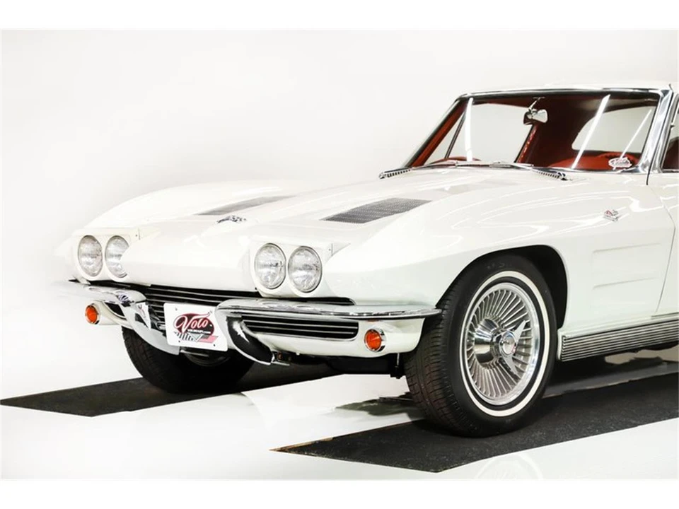 1963 Chevrolet Corvette C2 - Image 11 of 31