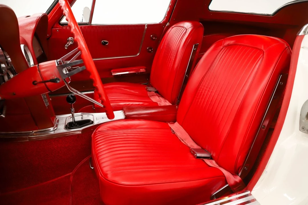 1963 Chevrolet Corvette C2 - Image 11 of 12