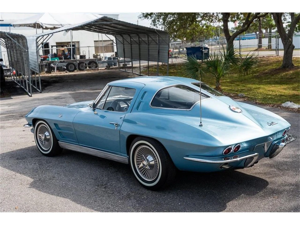 1963 Chevrolet Corvette C2 - Image 17 of 31