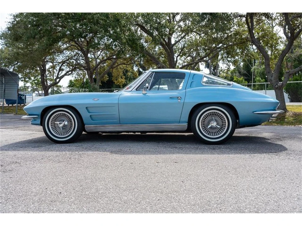 1963 Chevrolet Corvette C2 - Image 12 of 31