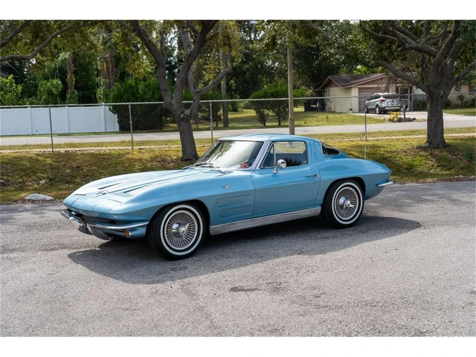 1963 Chevrolet Corvette C2 - Image 8 of 31