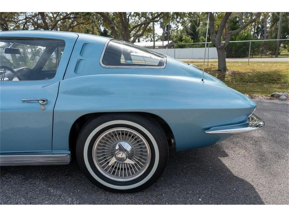 1963 Chevrolet Corvette C2 - Image 28 of 31