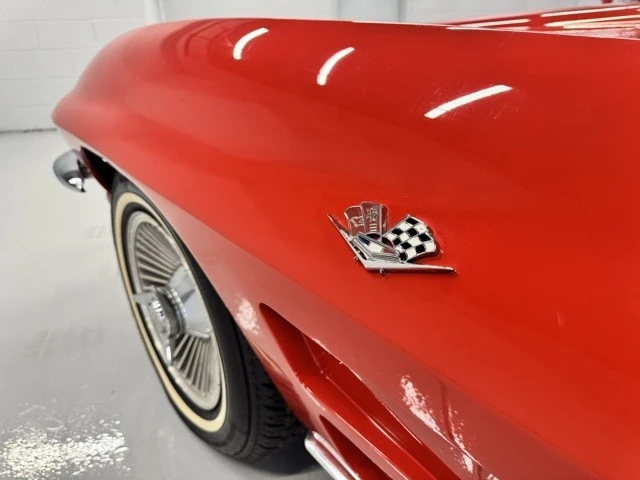 1963 Chevrolet Corvette C2 - Image 10 of 12