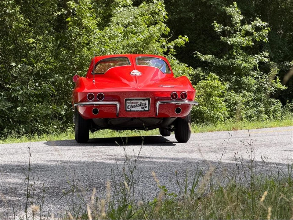 1963 Chevrolet Corvette C2 - Image 15 of 31