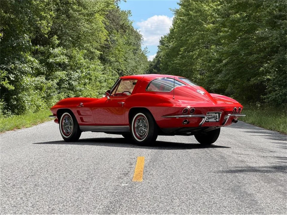 1963 Chevrolet Corvette C2 - Image 10 of 31