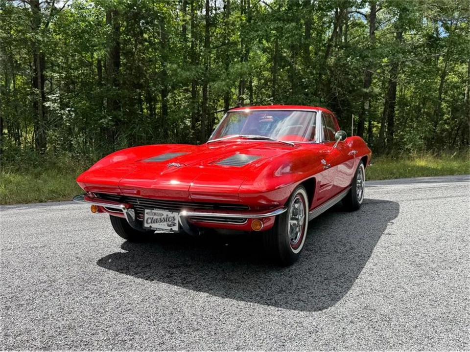 1963 Chevrolet Corvette C2 - Image 30 of 31