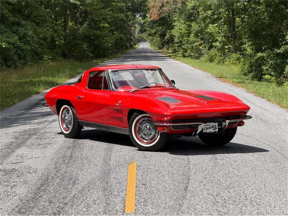 1963 Chevrolet Corvette C2 - Image 6 of 31