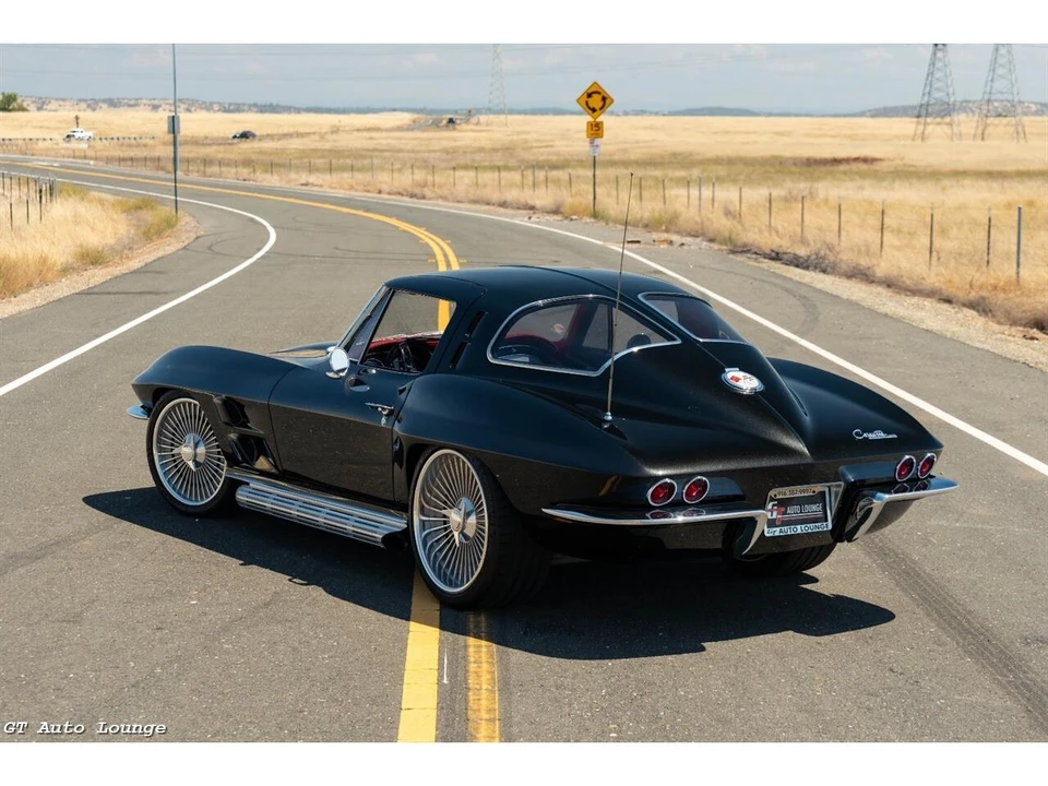 1963 Chevrolet Corvette C2 - Image 3 of 31