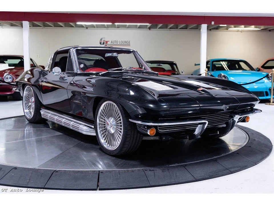1963 Chevrolet Corvette C2 - Image 9 of 31