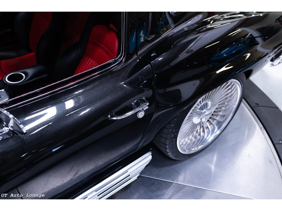 1963 Chevrolet Corvette C2 - Image 28 of 31