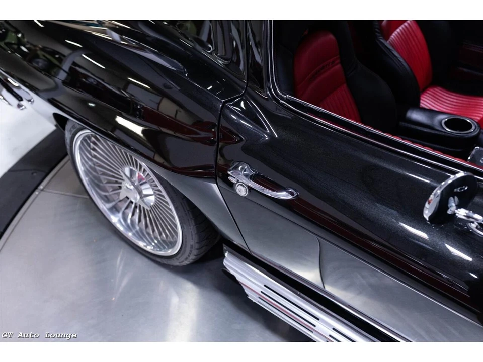 1963 Chevrolet Corvette C2 - Image 30 of 31