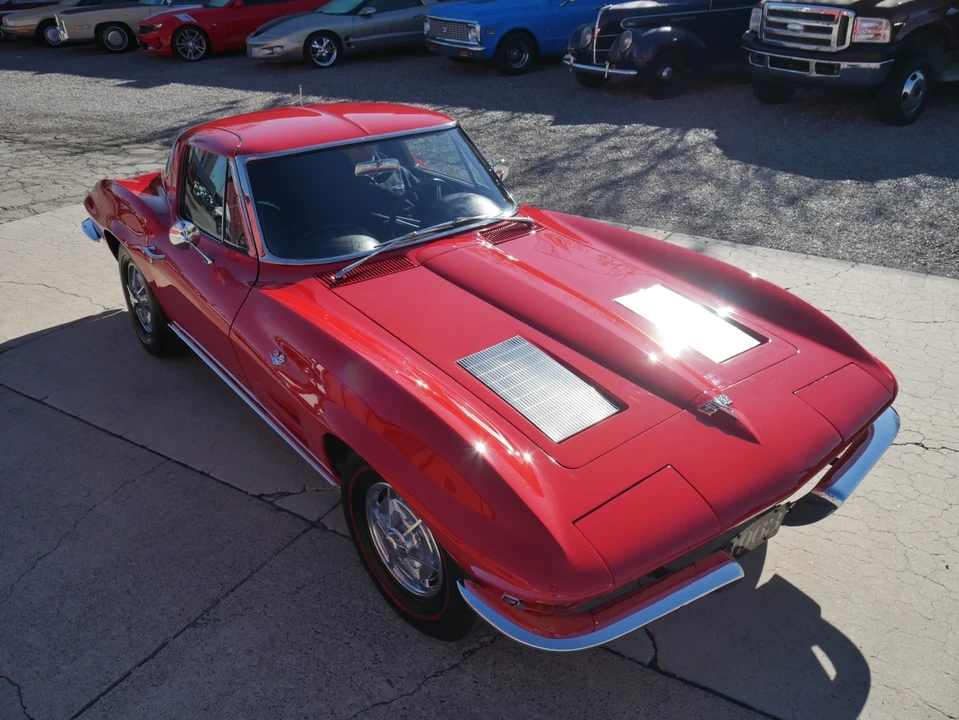 1963 Chevrolet Corvette C2 - Image 5 of 12