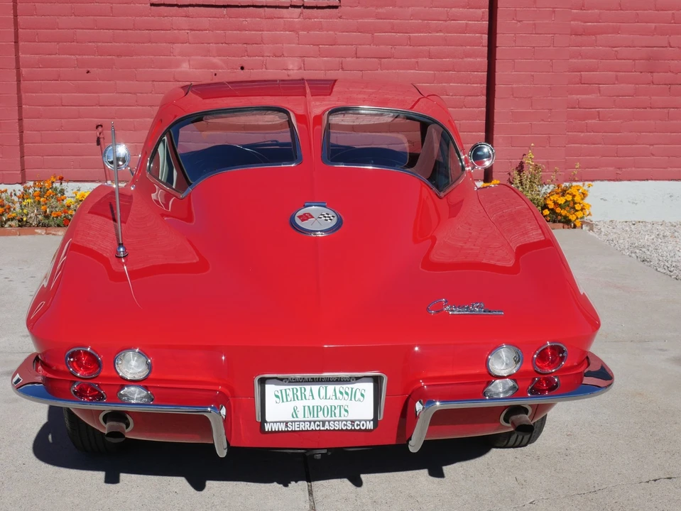 1963 Chevrolet Corvette C2 - Image 11 of 12