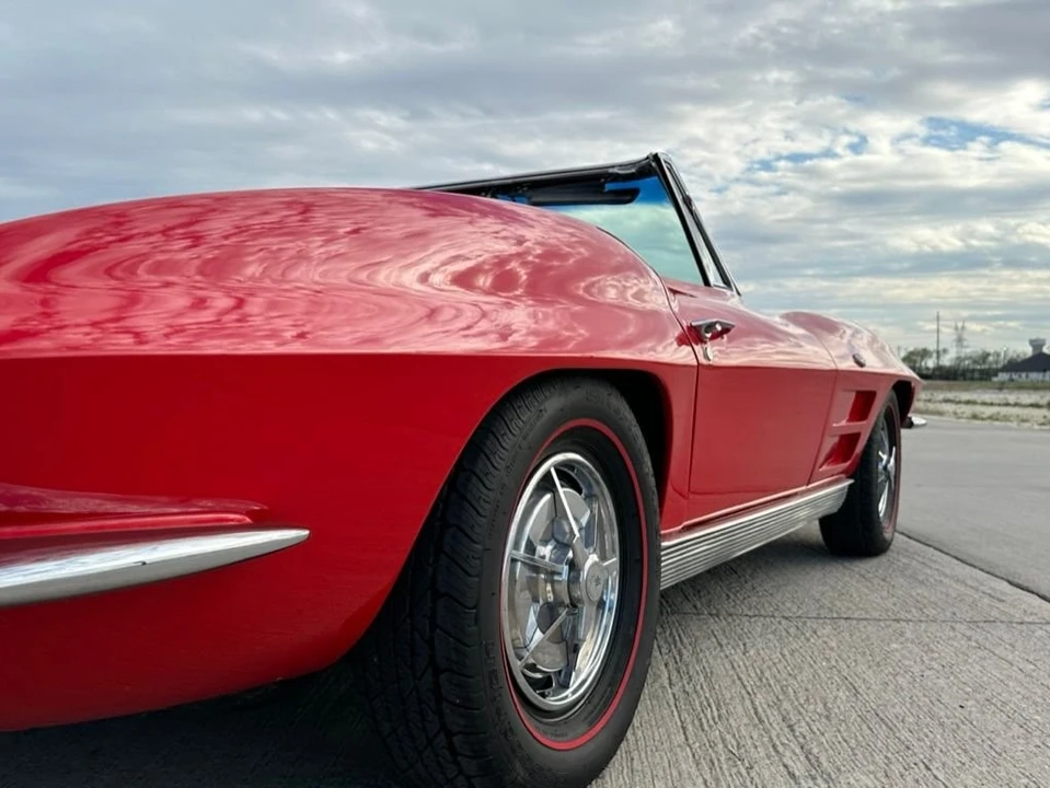 1963 Chevrolet Corvette C2 - Image 6 of 12